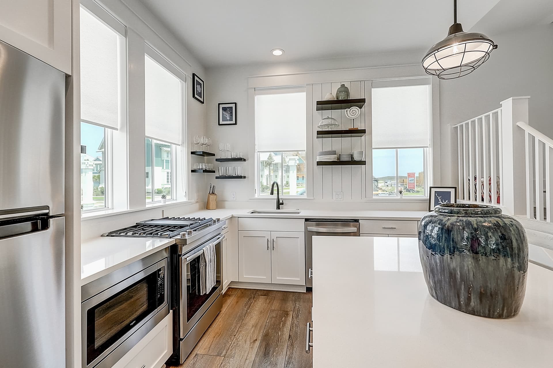 At Ease Home - Image 7