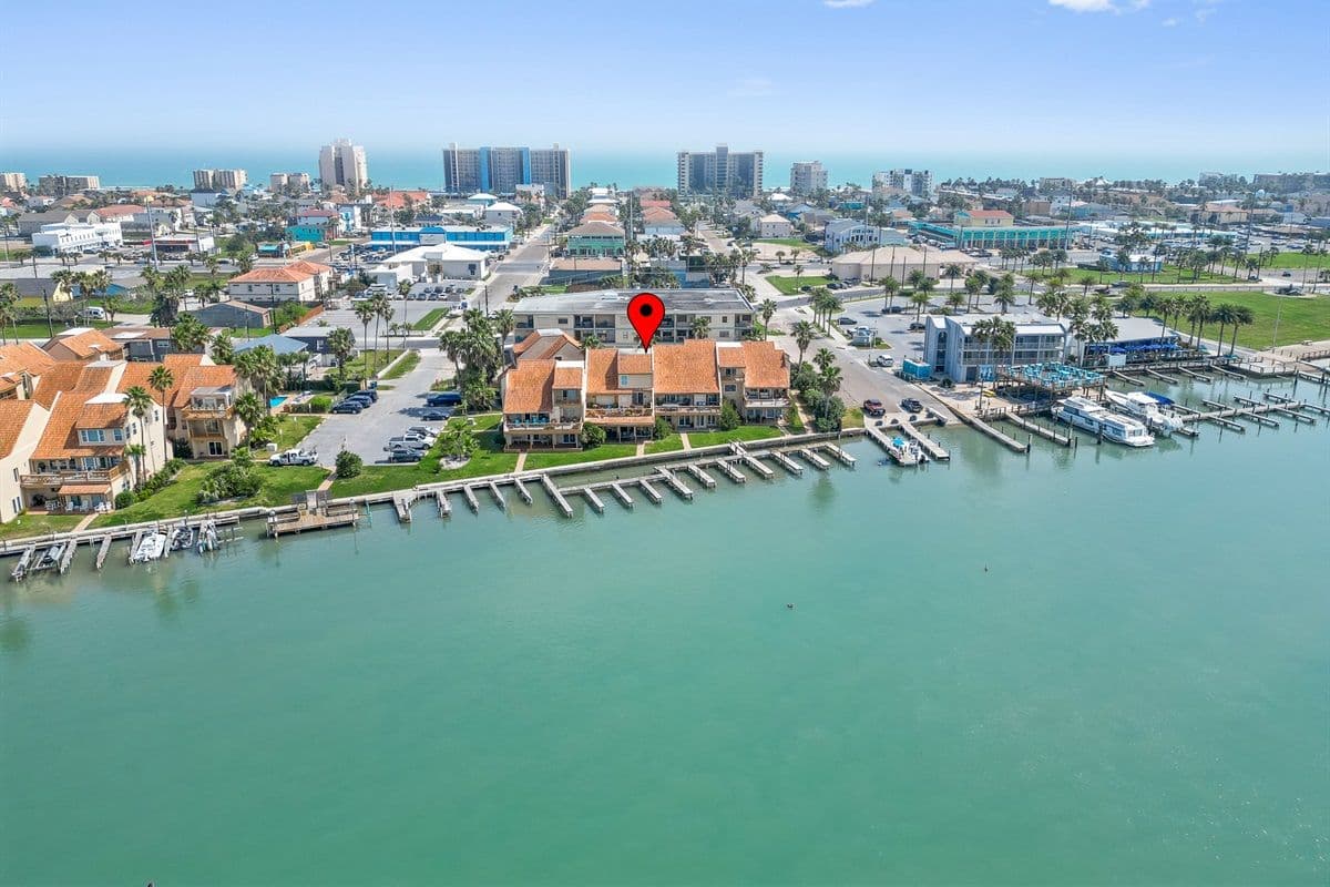 Casa Laguna Residence - Image 31