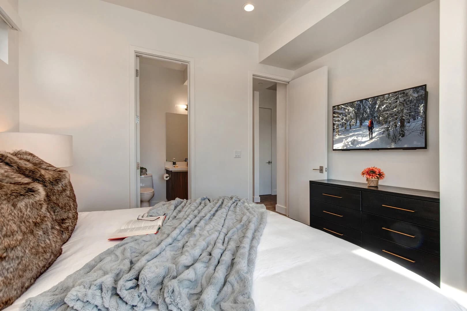 Viridian Townhome - Image 25