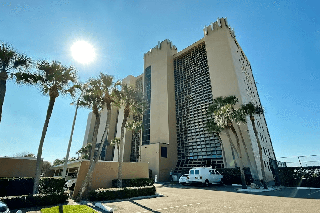 Reflections on the Gulf - Image 28