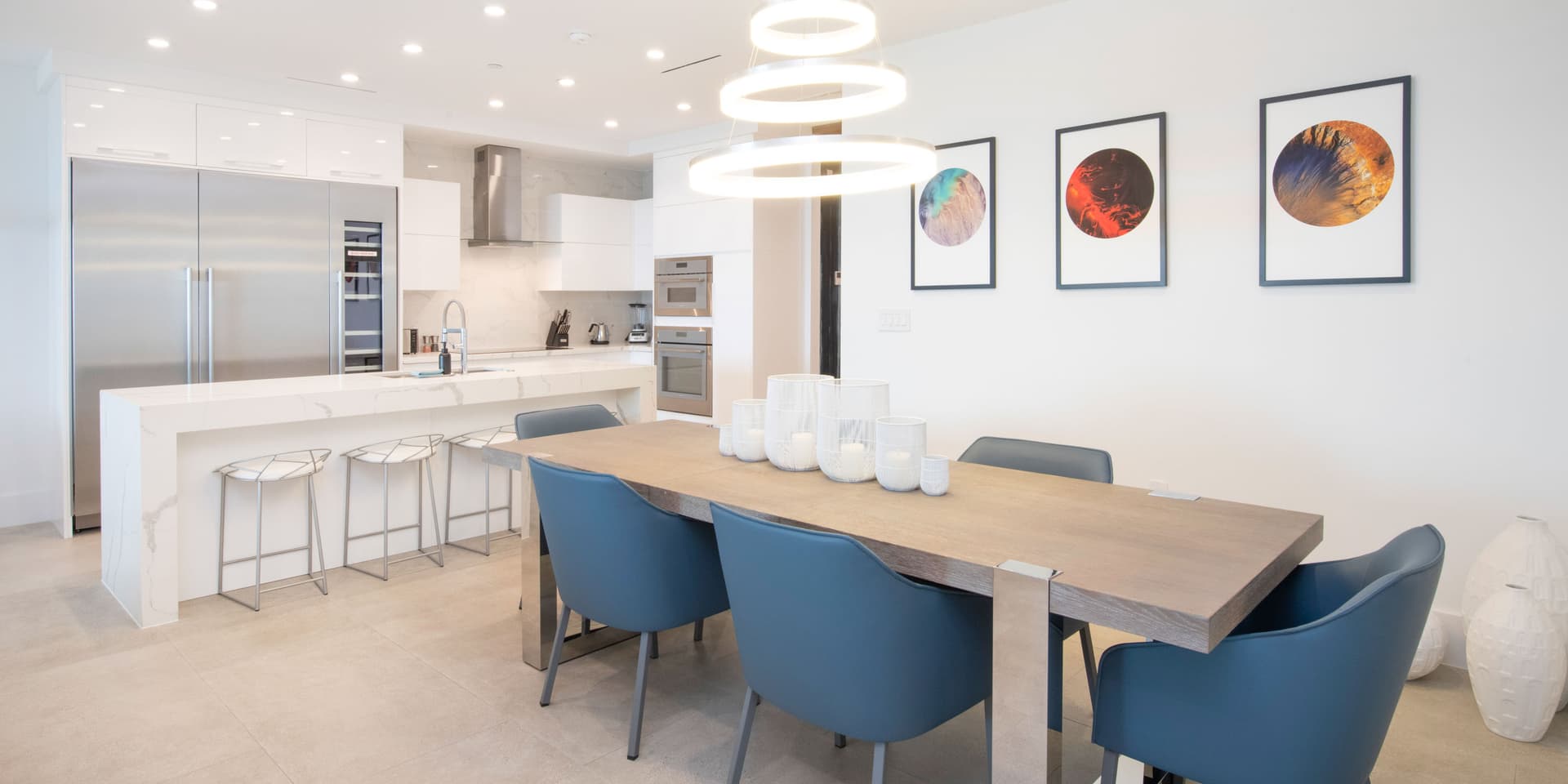 Coastal Charm Condo - Image 2