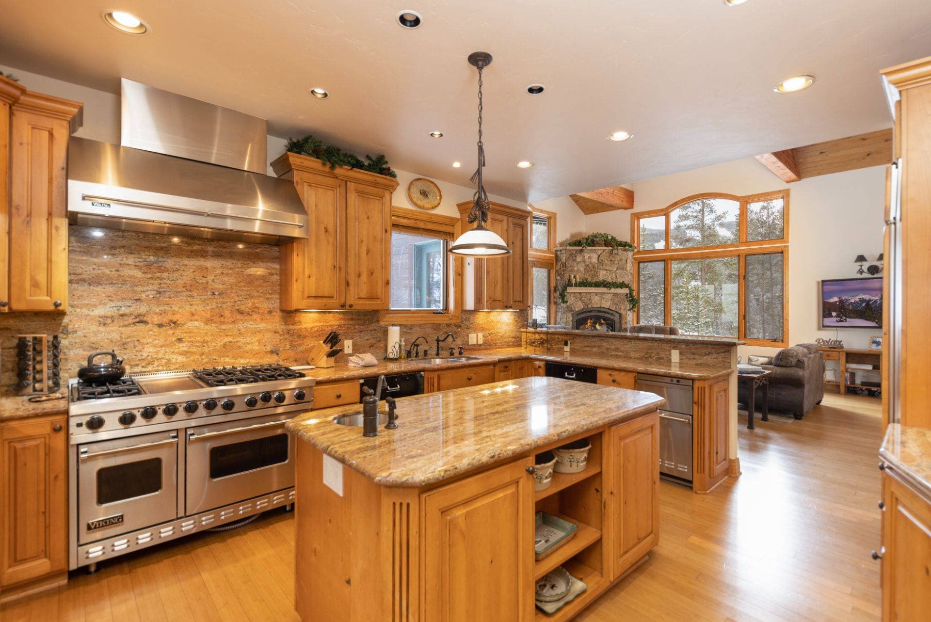 Fireside Villa - Image 13