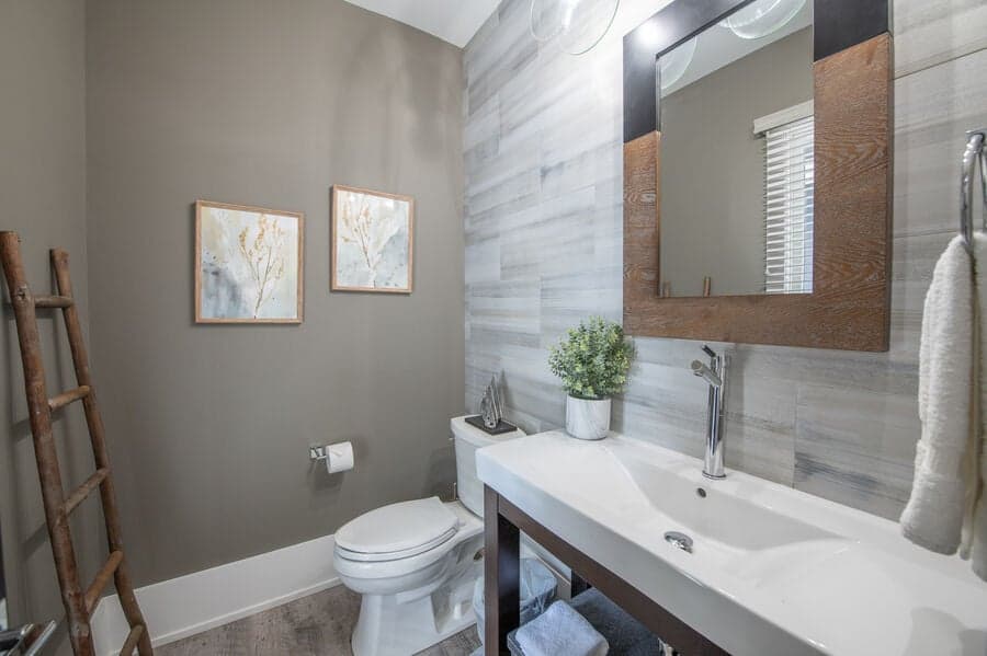 Sterling on Strawpocket - Image 15