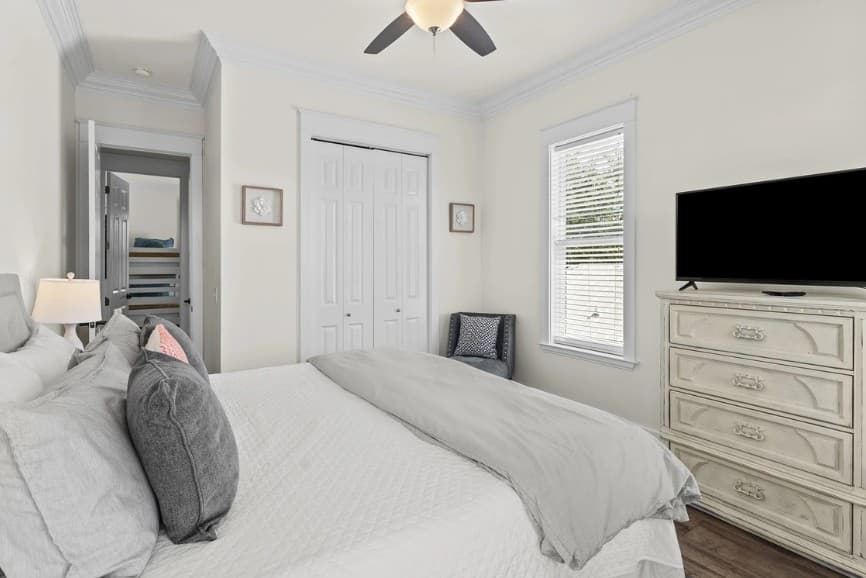 Wave and Sea - Image 23