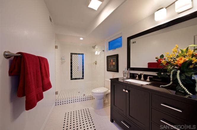 Tangiers Retreat - Image 5