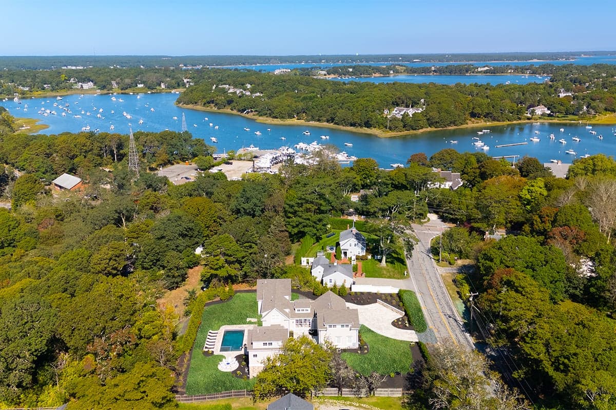 Three Buoys - Image 41