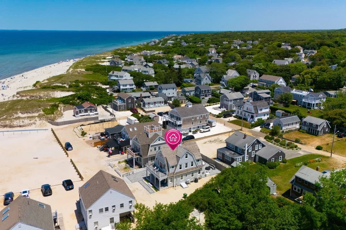 Mayflower Sands - Image 40