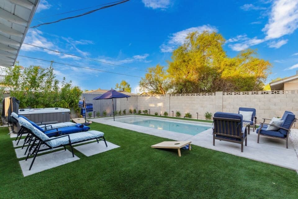 Crown Azul Retreat - Image 29