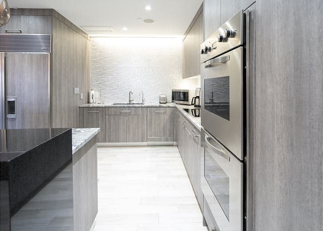 Ritz-Carlton Residence #302 - Image 6