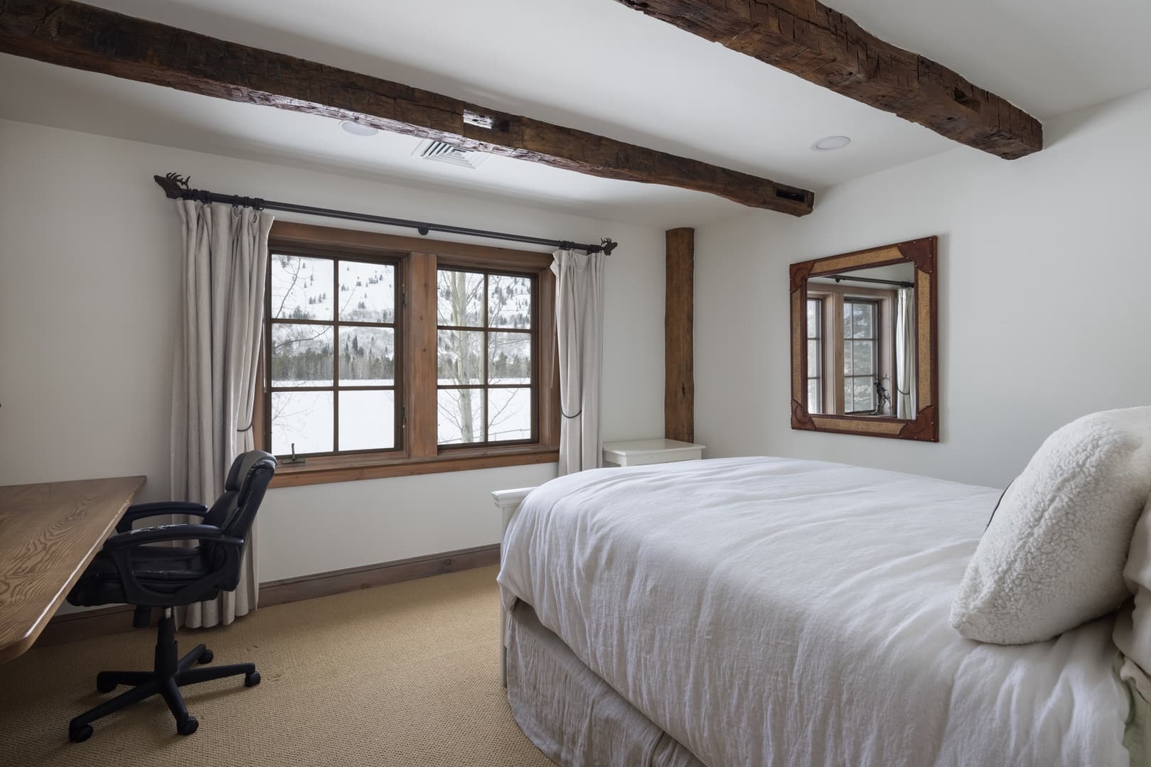 Bright Bear Lodge - Image 22