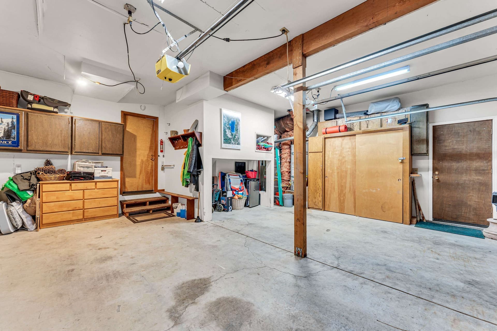 Big Bear Chalet - Image 39