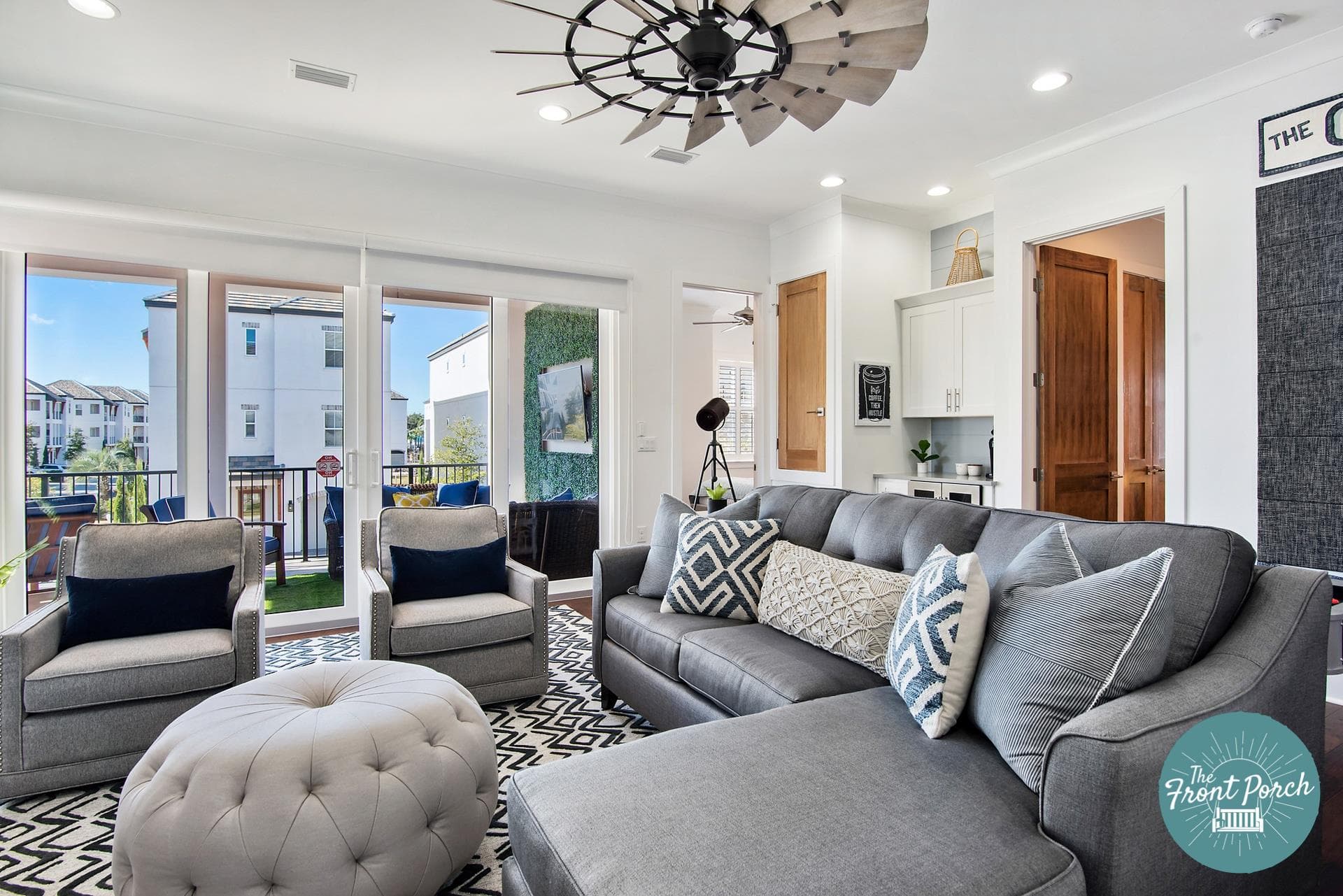 Front Porch Manor - Image 20