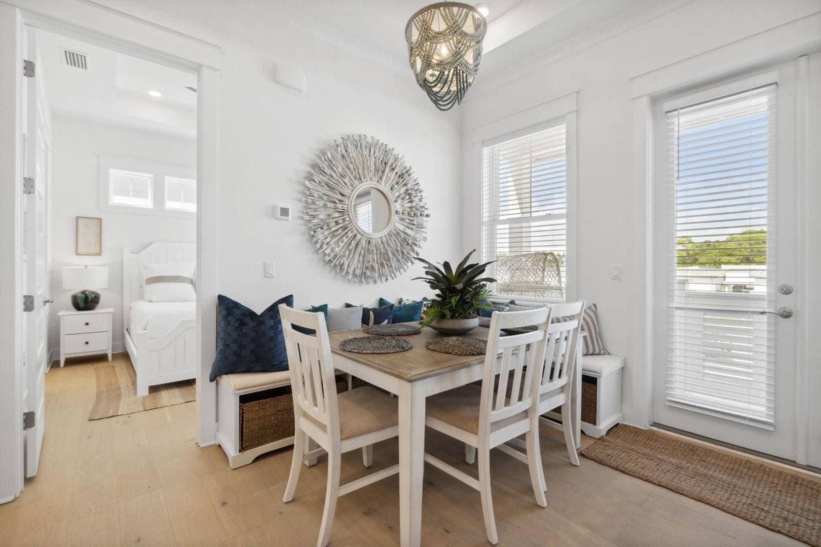 Emerald Waves - Image 8