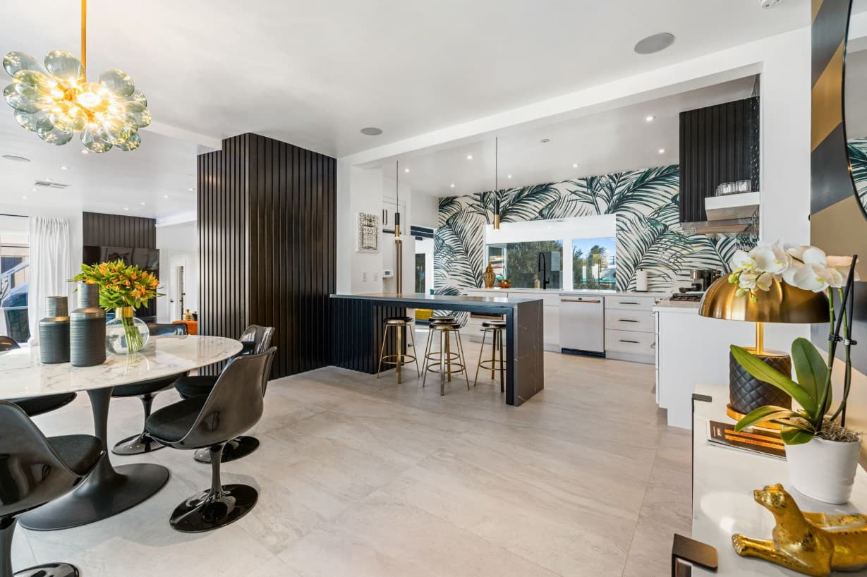 Escape Island - Image 11