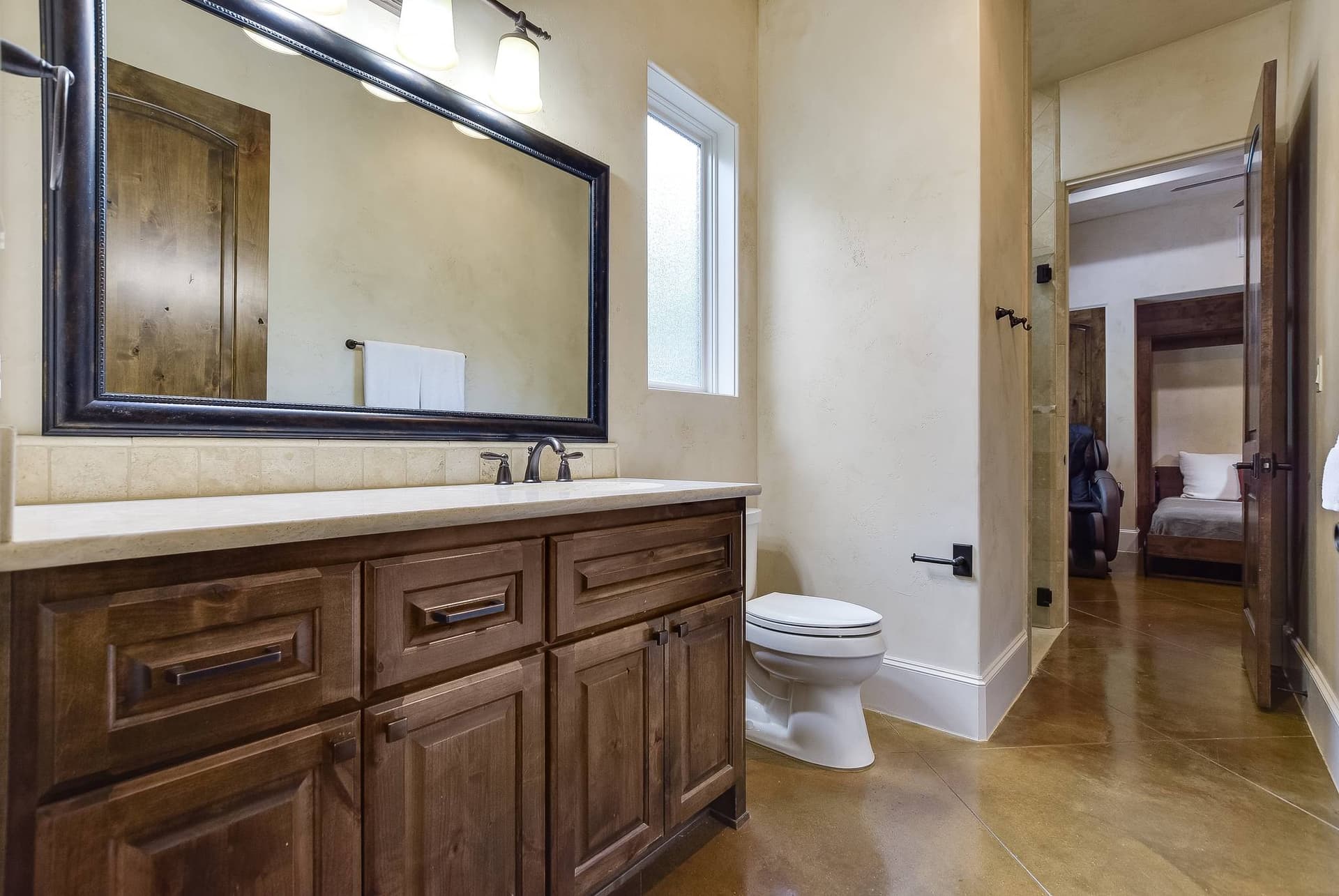 Elite on Lake Austin - Image 20