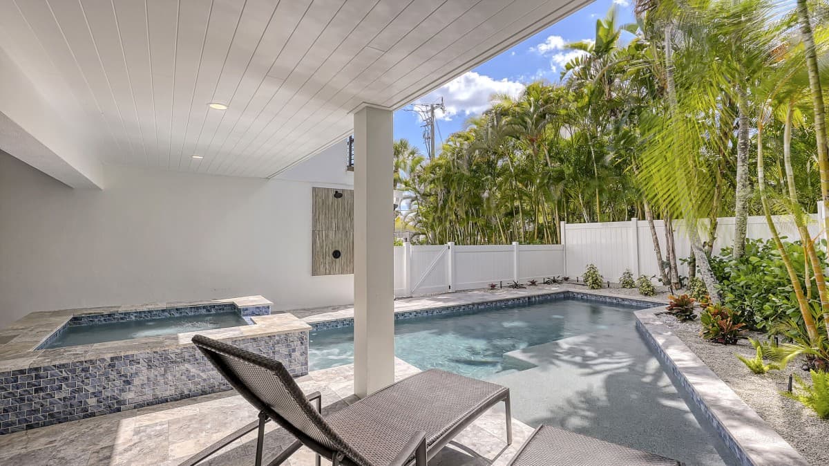 Tropical Oasis - Image 42