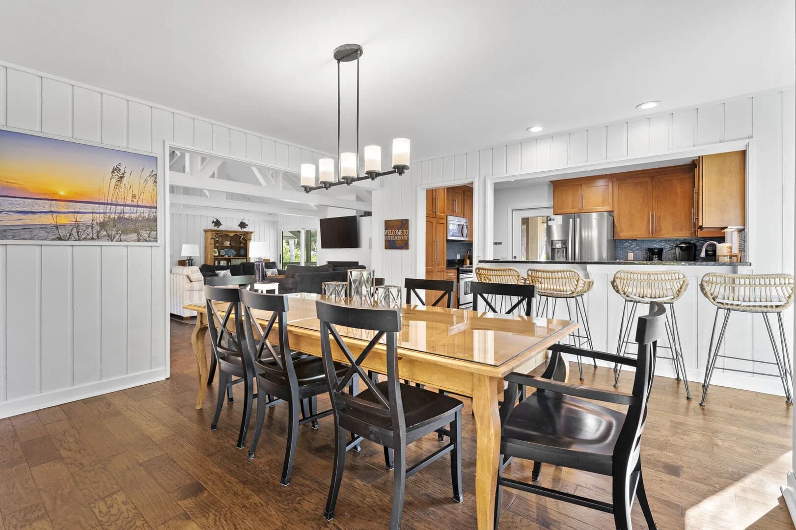 Pelican's Perch - Image 5