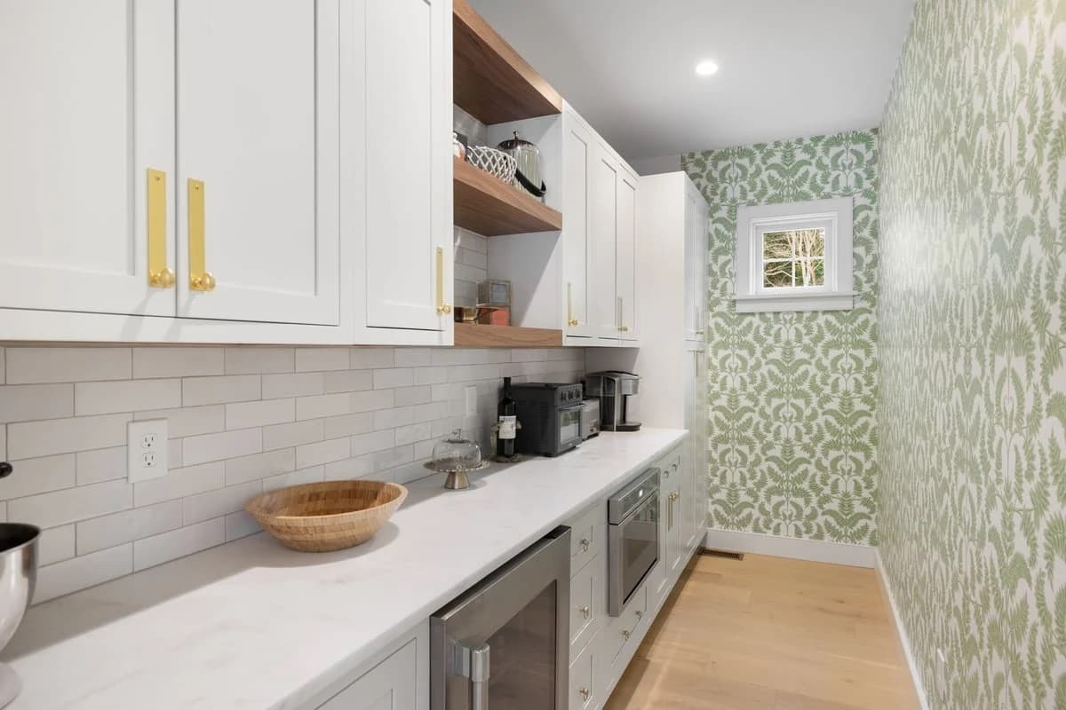 Hydrangea Hideaway - Image 13