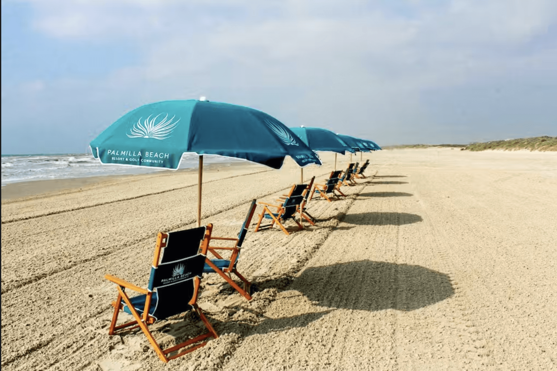 Sleek Beach Home - Image 7