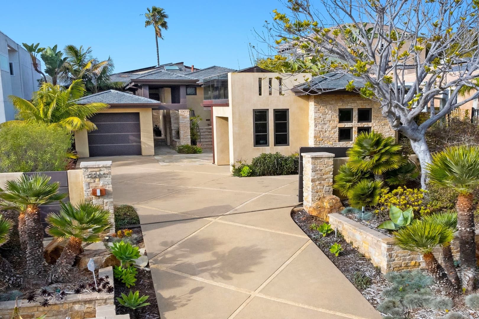 Costa Del Mar - Image 2