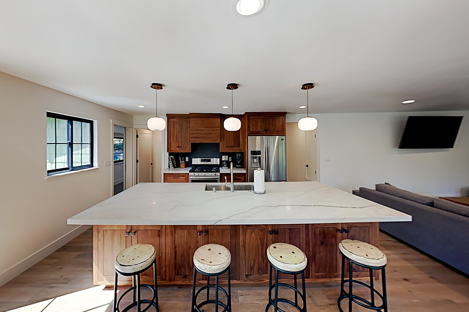 North Lake Adventure House - Image 9