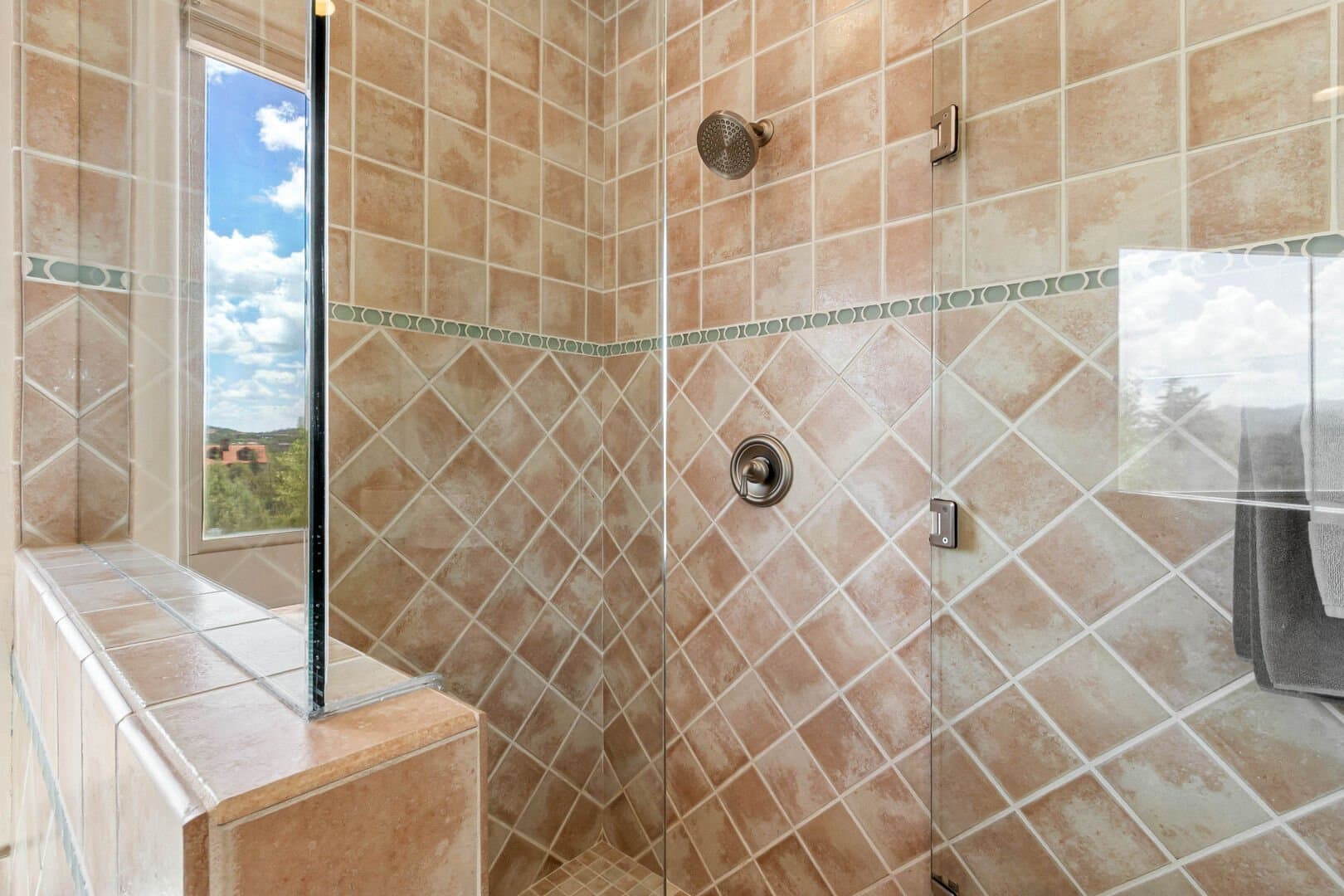 West Chateau - Image 86