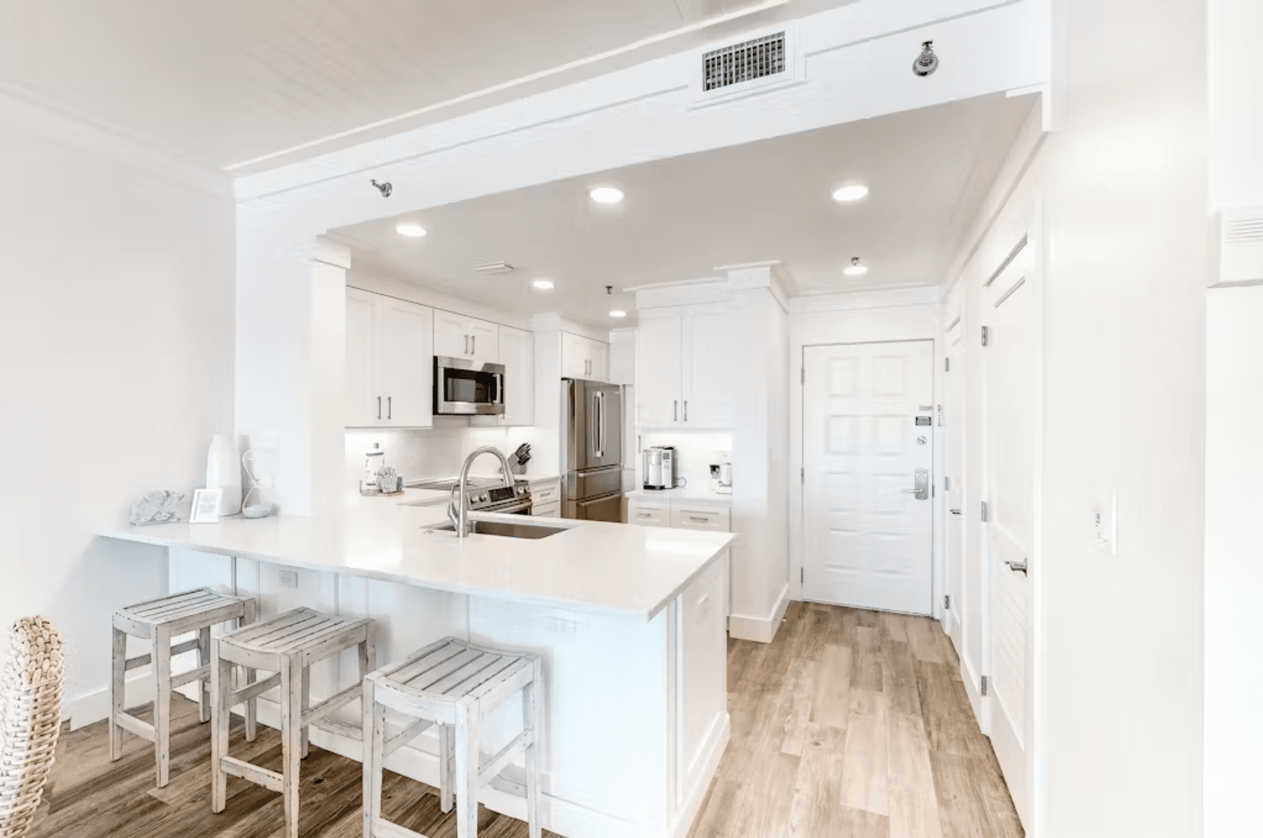 TOPS'L Beach Manor #510 - Image 4