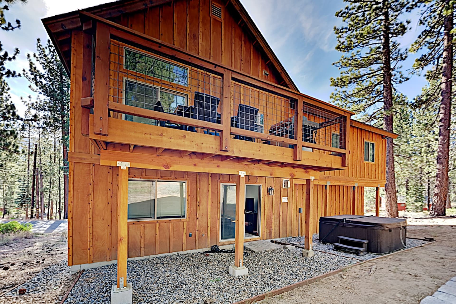 Luxury Mountain Retreat House - Image 24