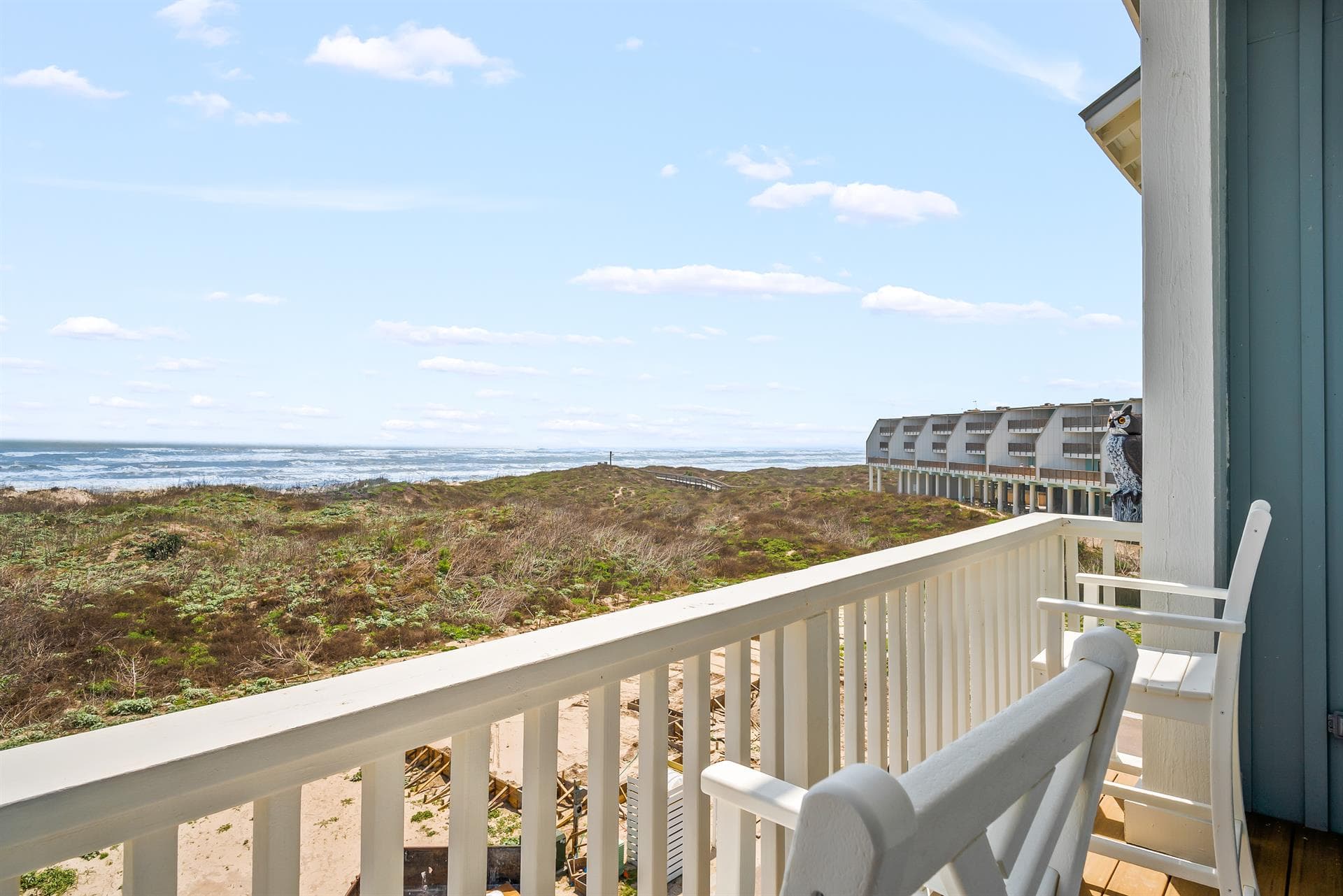 Holiday House - Image 59