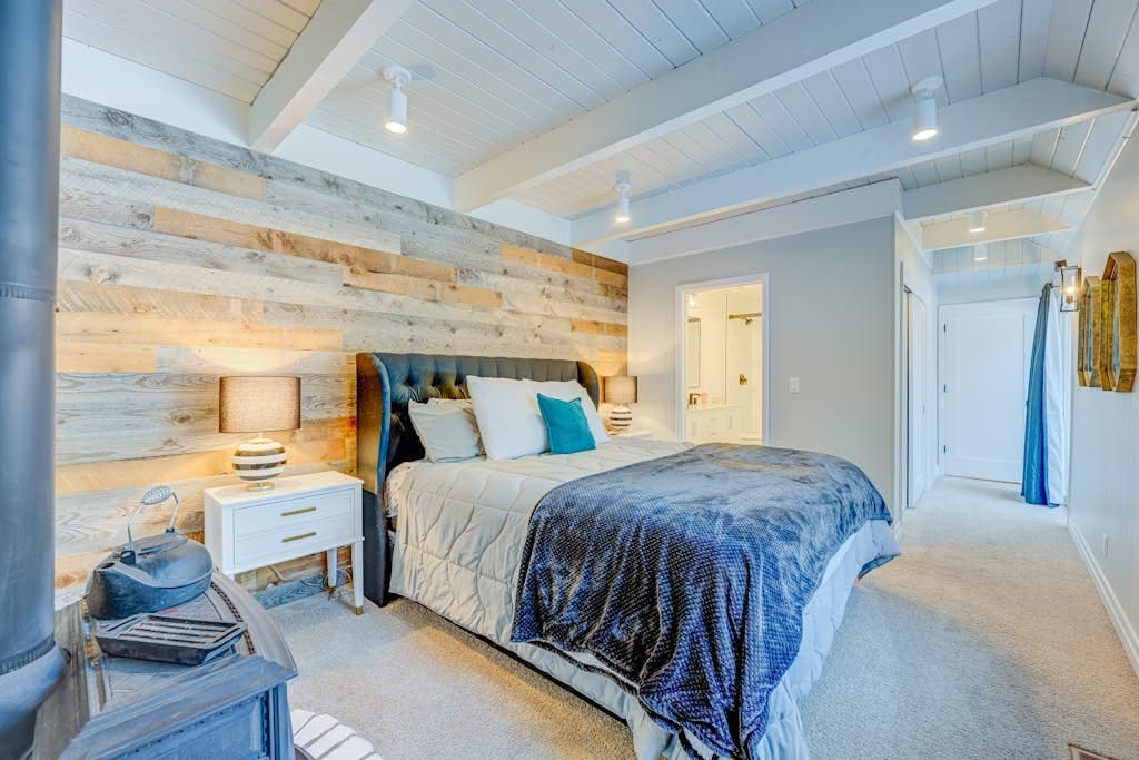 Home at the End of the Rainbow - Image 14