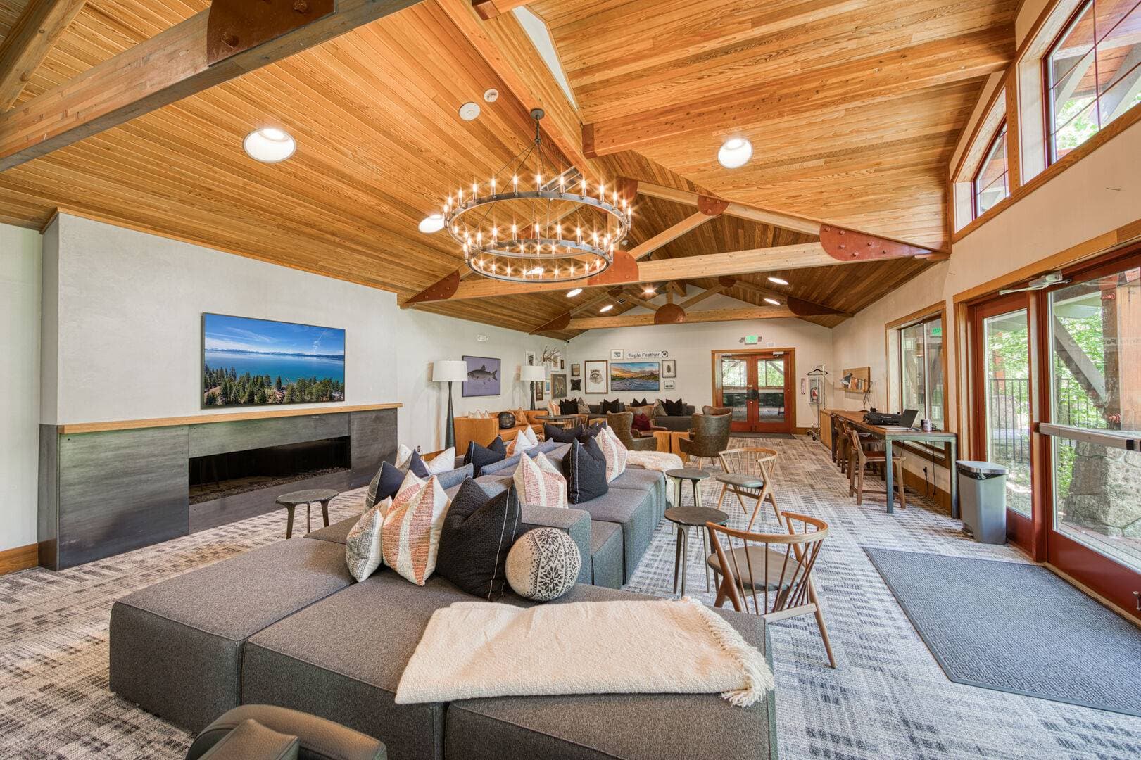 Sleeping Bear Lodge - Image 41