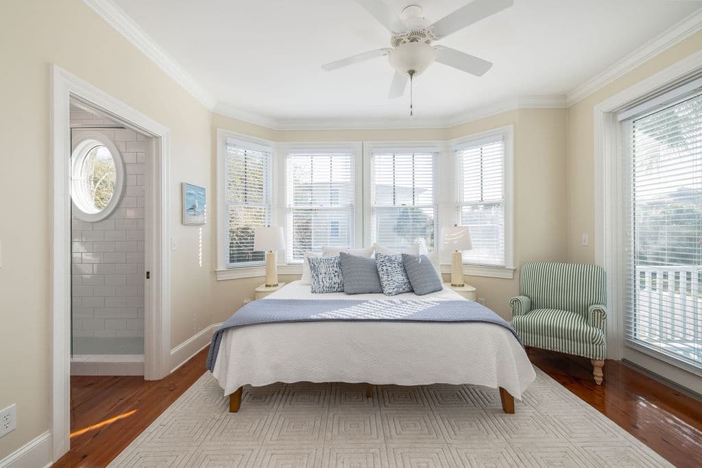 Blue Haven #06 - Image 43