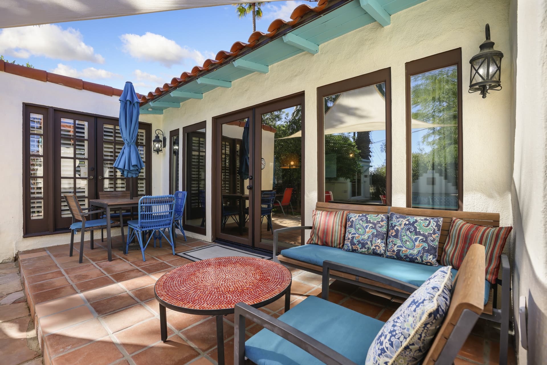 Historic Palm Springs Home - Image 24