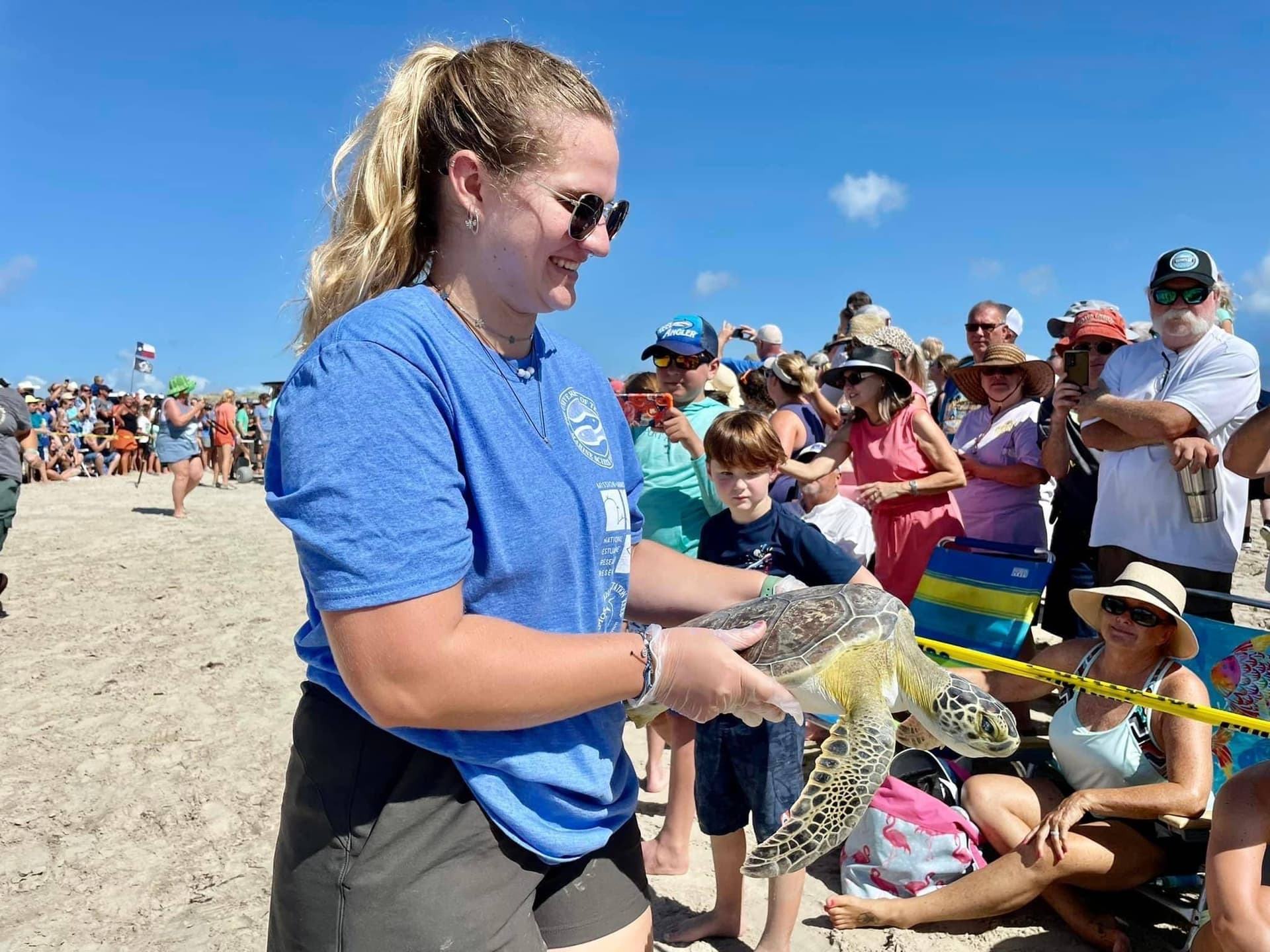 Skiff House - Image 54