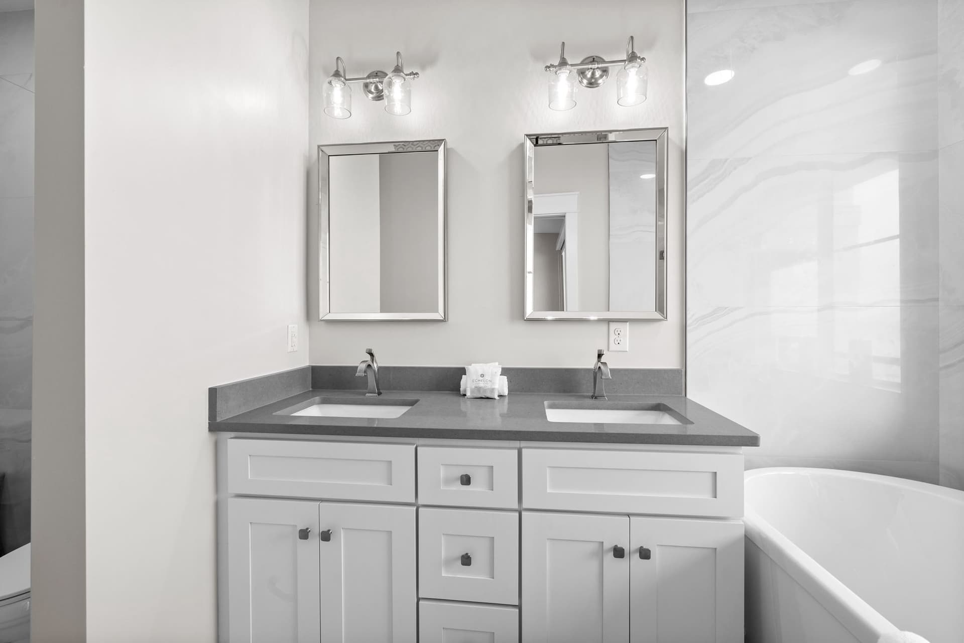 Beachside Haven - Image 20