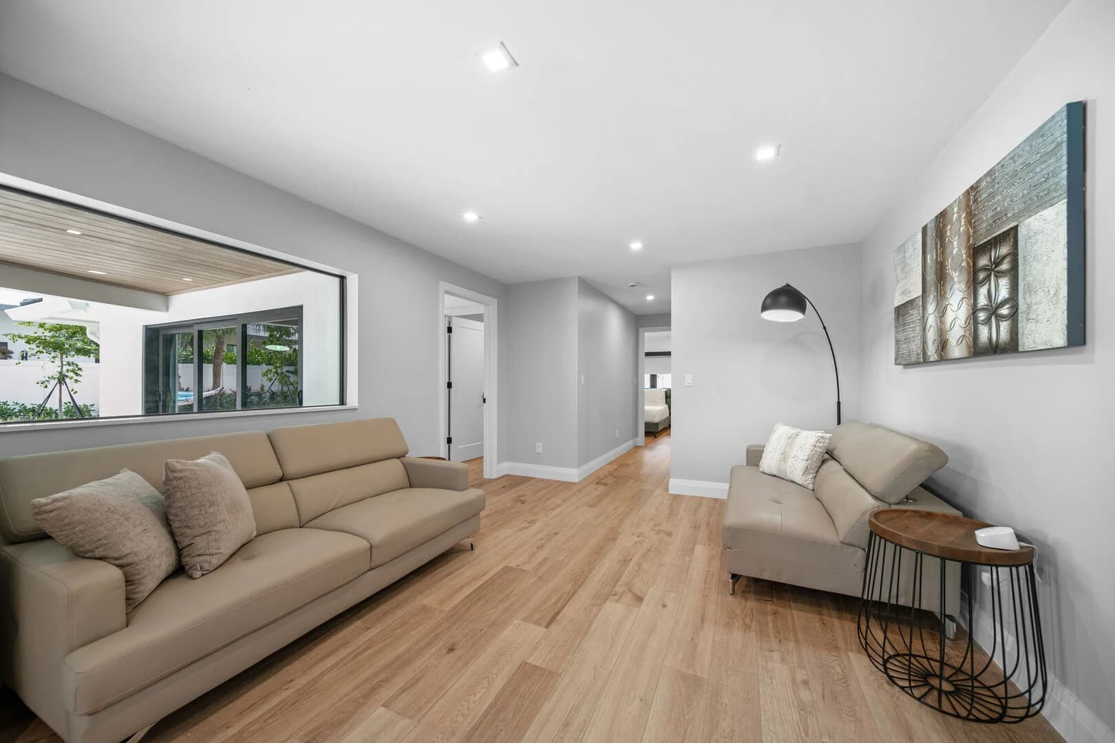 Waters Edge #906 - Image 21