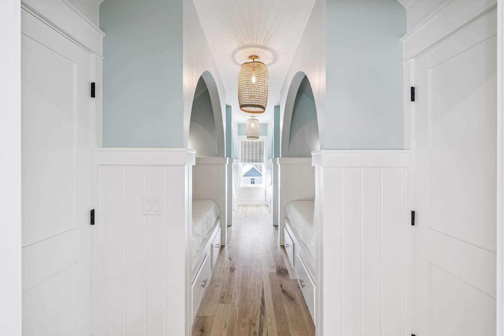 Anna Blue - Image 35