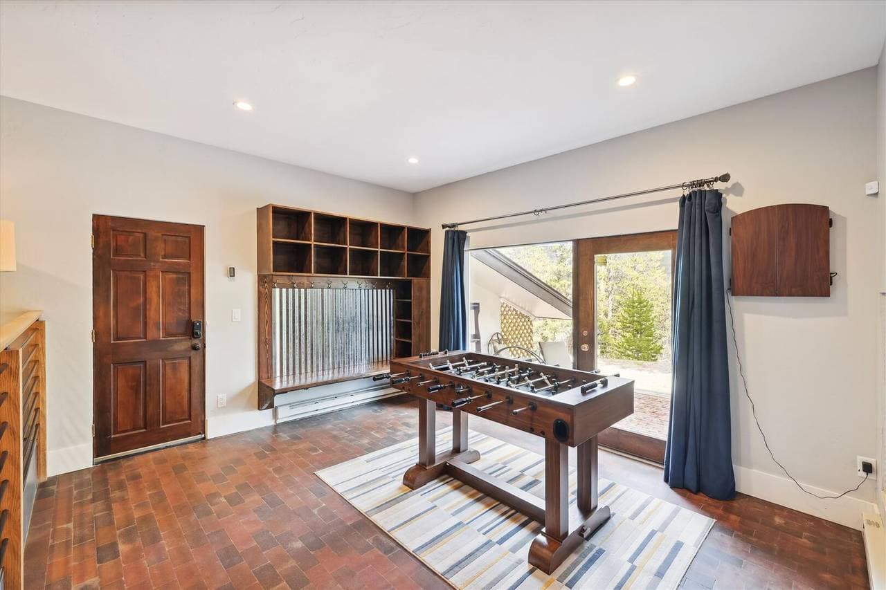 Miners Peak Residence - Image 10