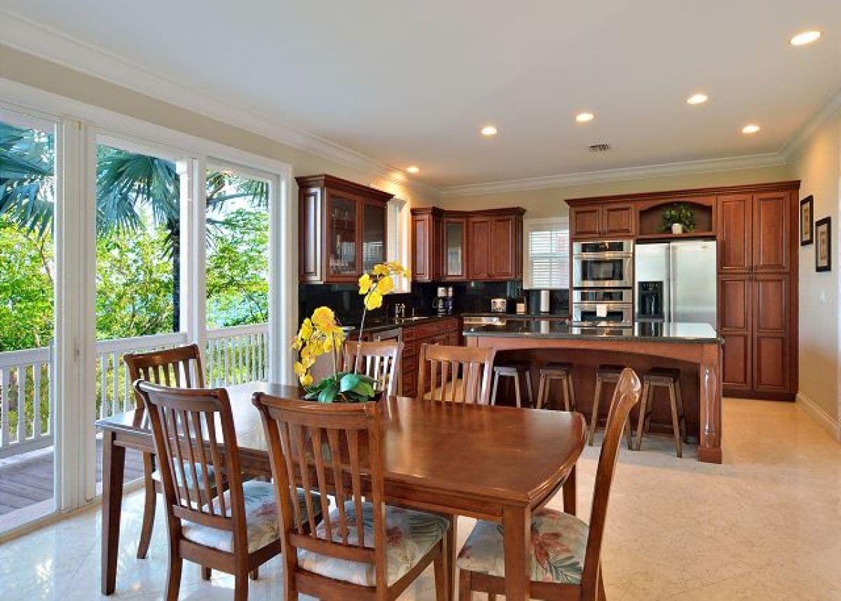 Southern Comfort - Image 5