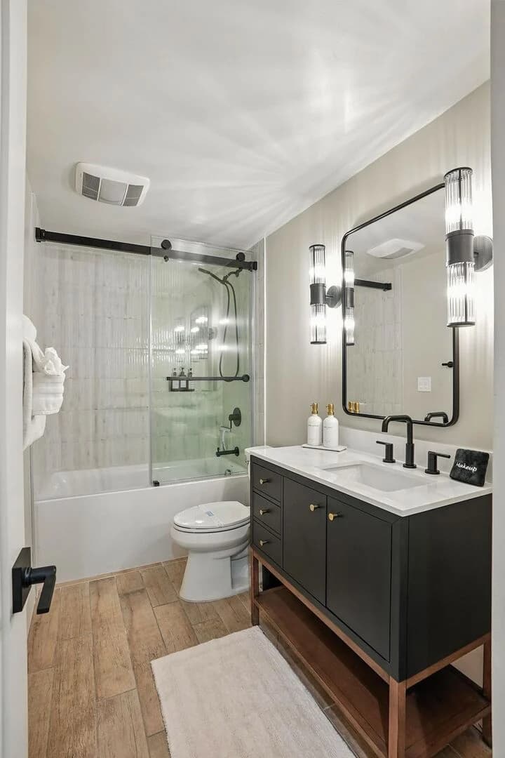 Riviera Bay Dreams - Image 23