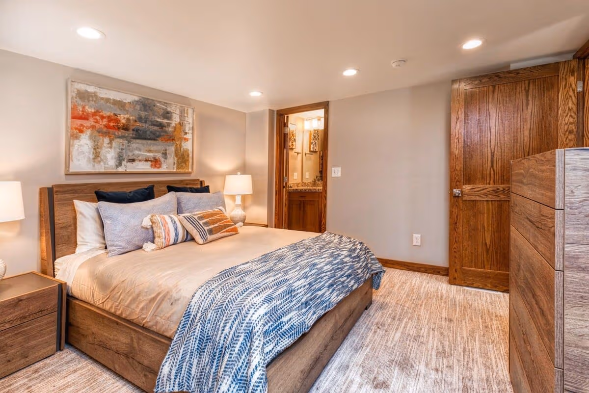 Slopeside Vista Loft - Image 14