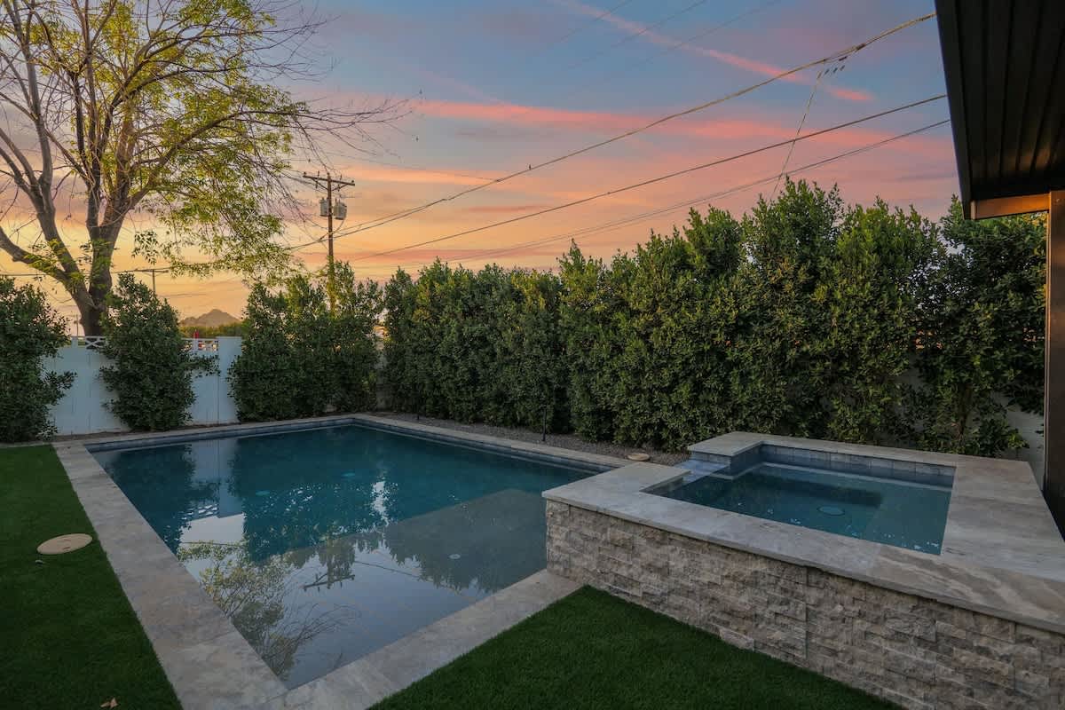 Old Town Scottsdale Retreat - Image 15