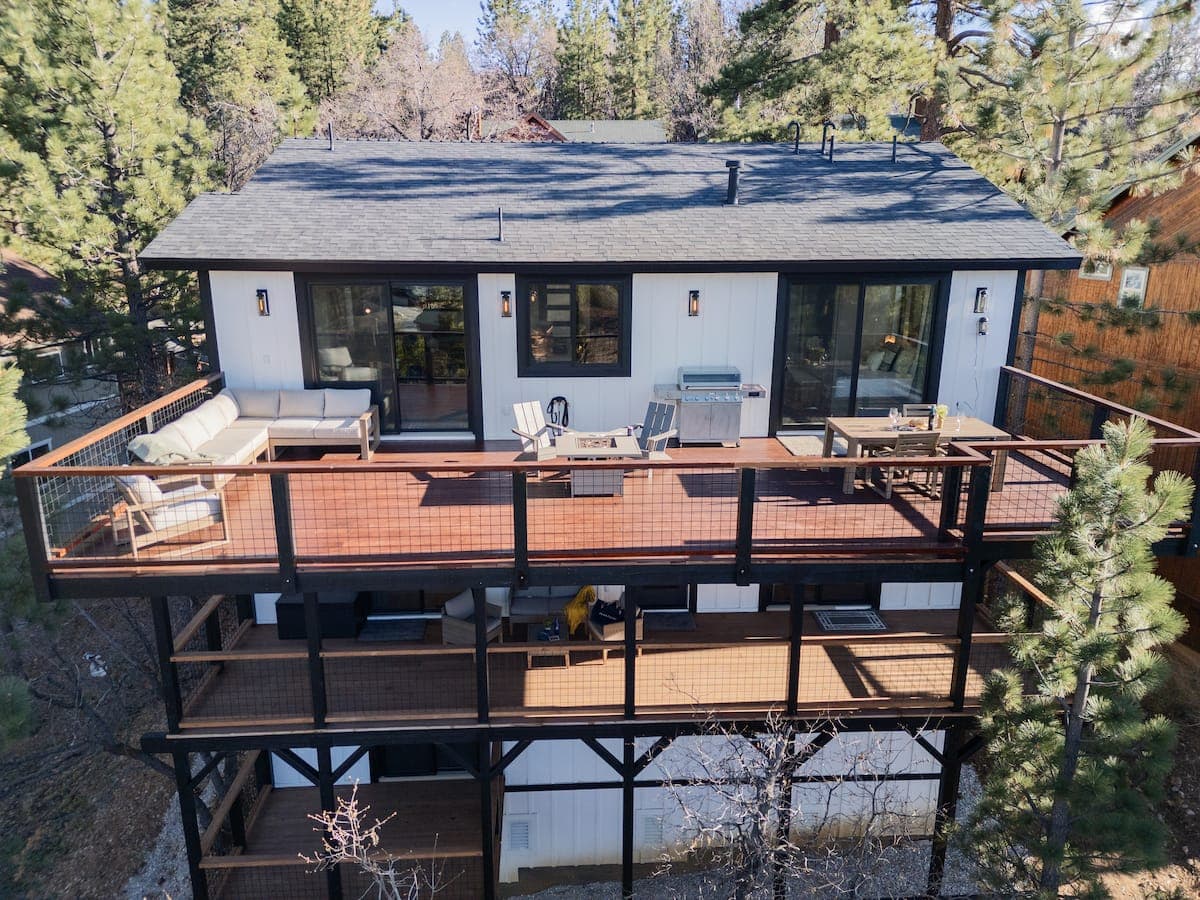 Bear's Retreat - Image 49