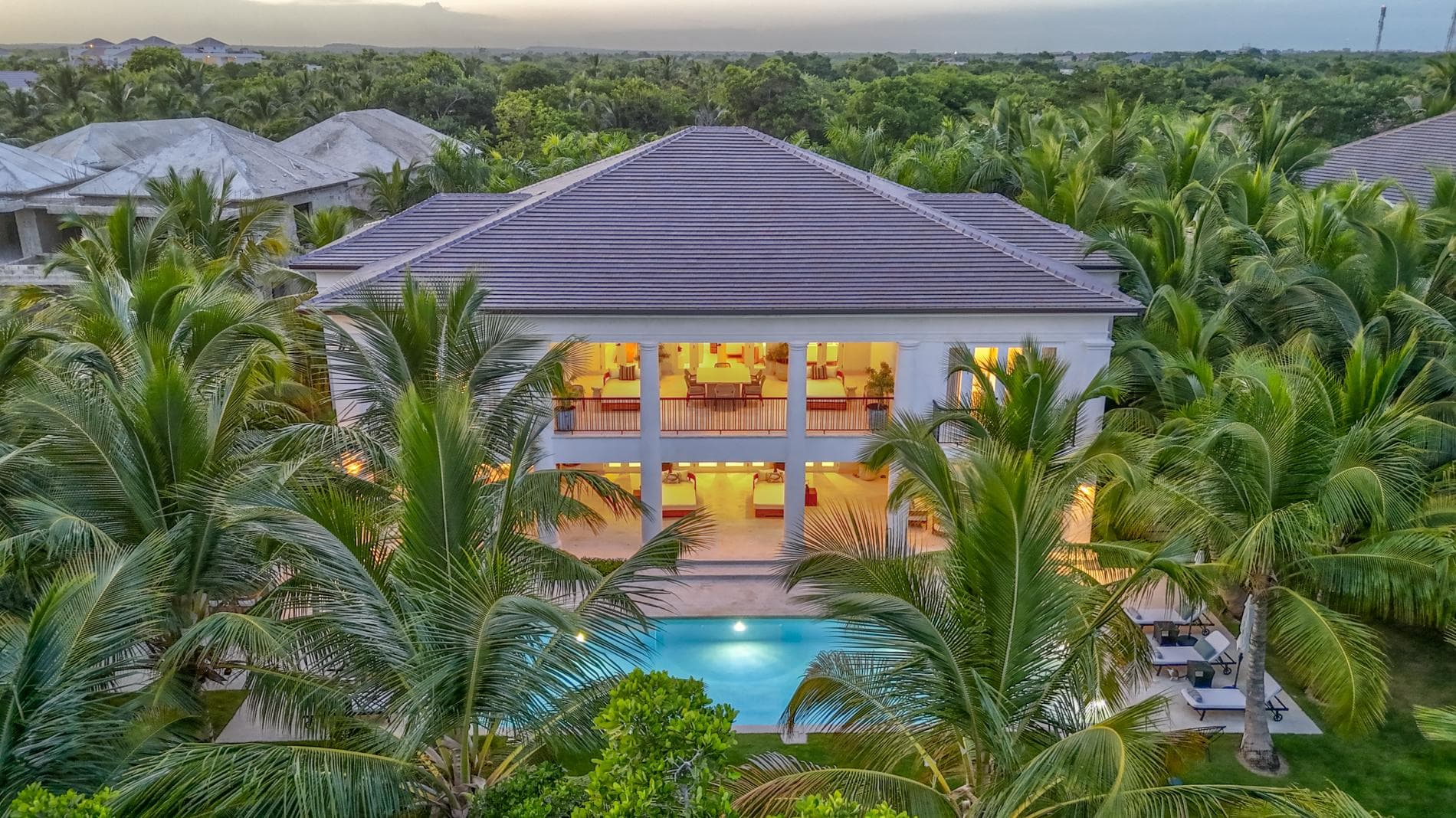 Arrecife Escapade - Image 32