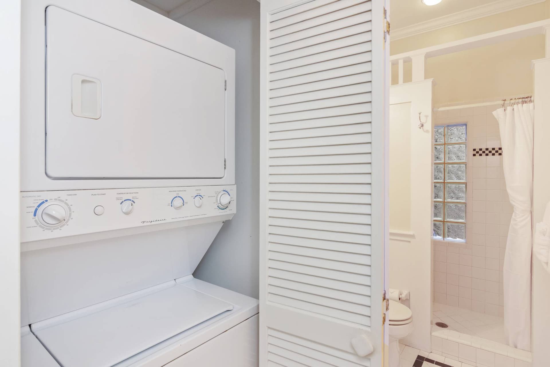 Saratoga Home - Image 17