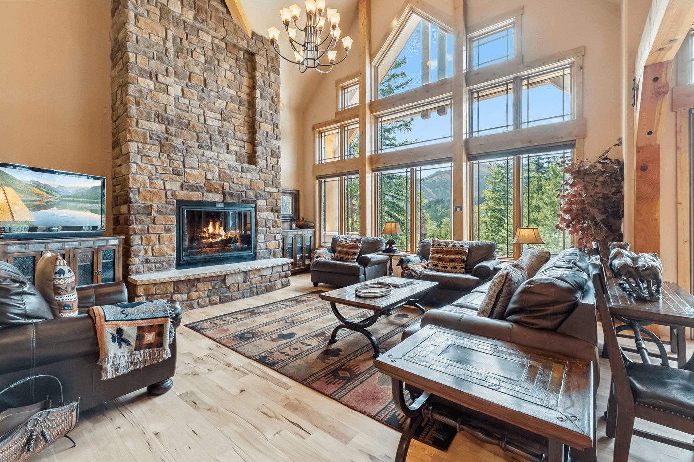 Mont Vista Chateau - Image 1