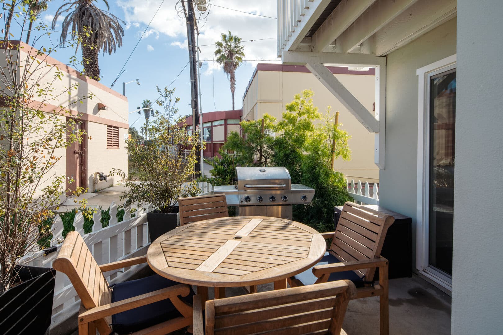 Surf and Bay  - Image 3