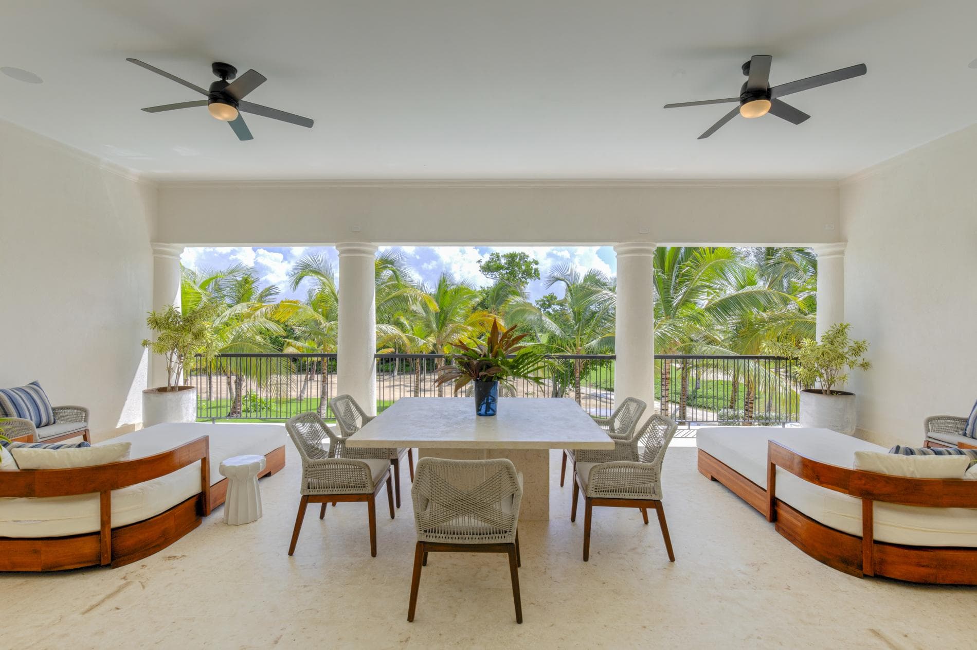 Arrecife Escapade - Image 21