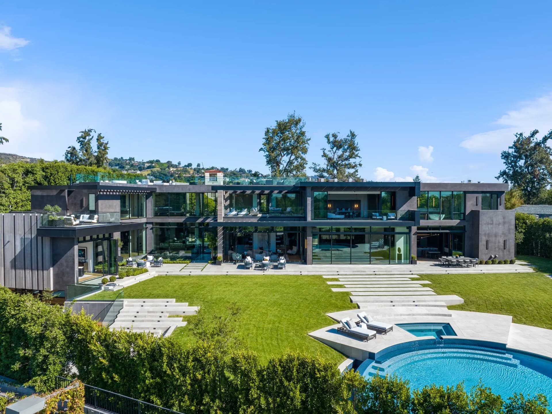 Forza Modern - Image 40