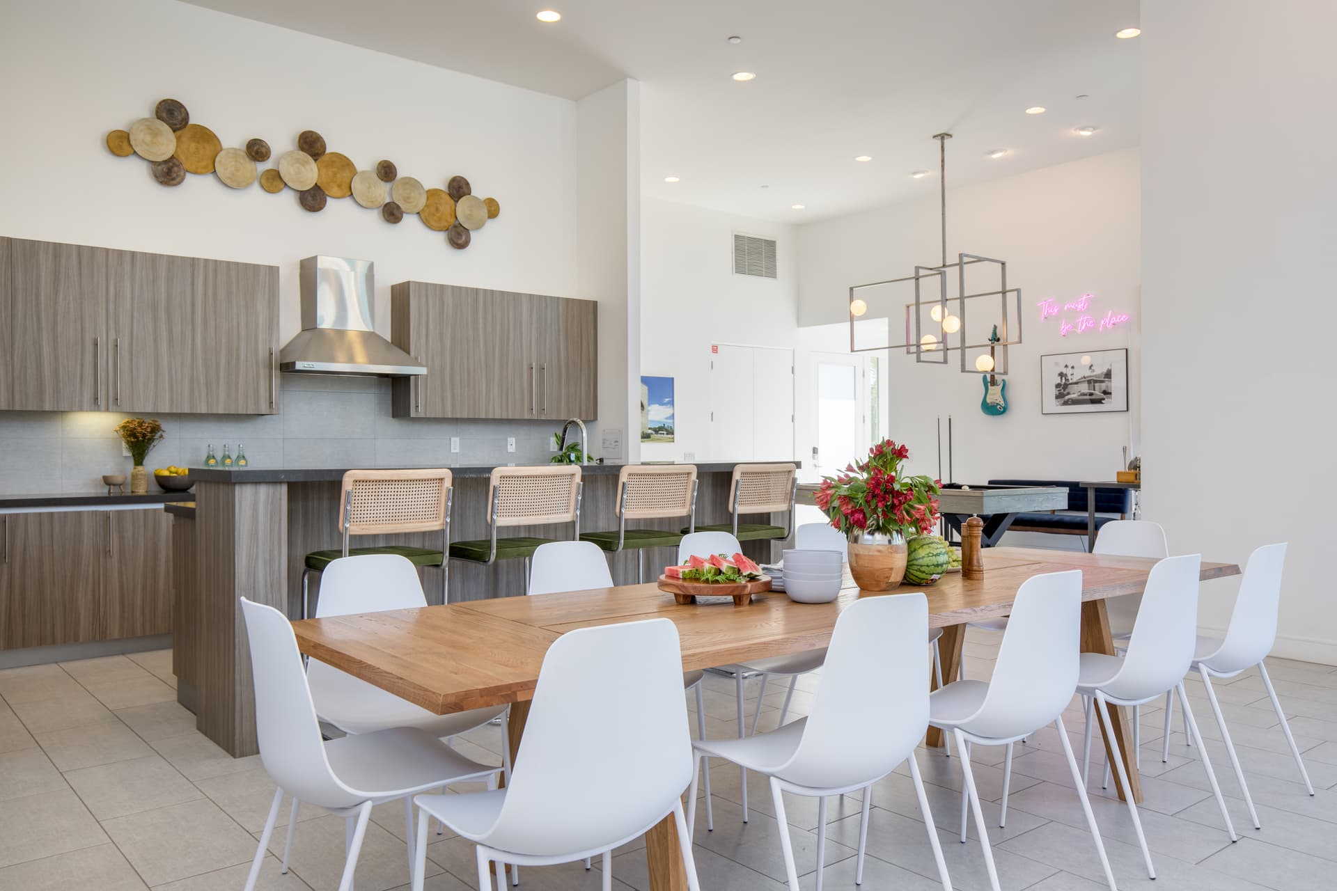 Blue Umbrella Place - Image 7